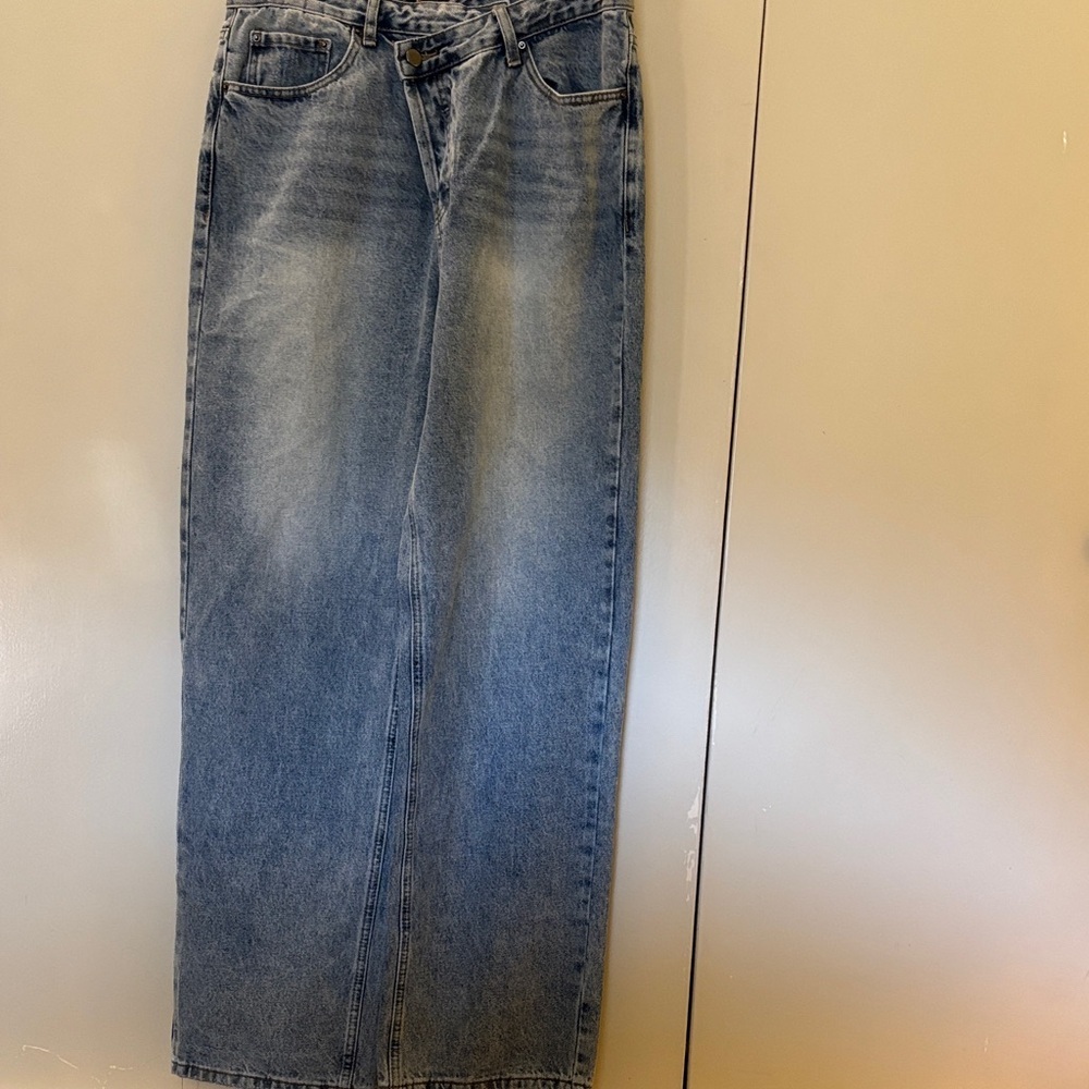 NWT Micas Asymmetrical Waist Straight Leg Button Fly Jeans Large Rough HEm